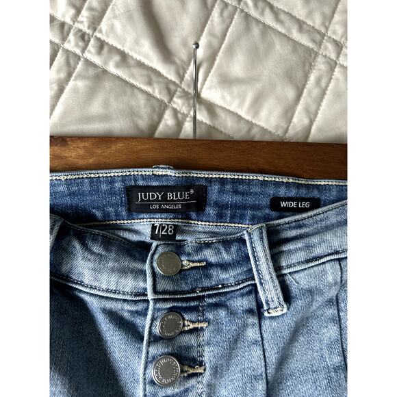 Judy Blue Wide Leg Cropped Jeans, size 7/28 - Picture 3 of 7